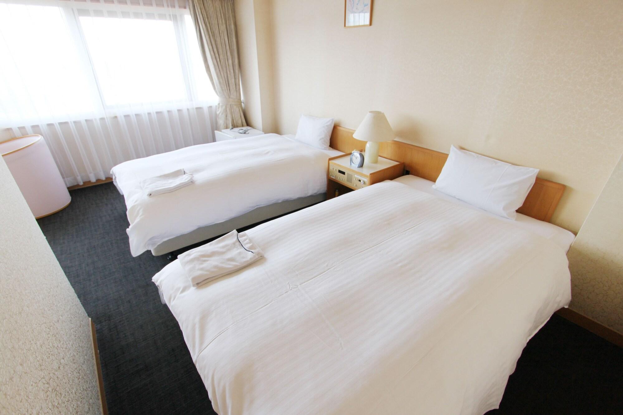 Smile Hotel Tokyo Tamanagayama Exterior photo